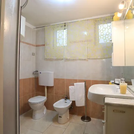 The Alcove - Centro Apartman Bari